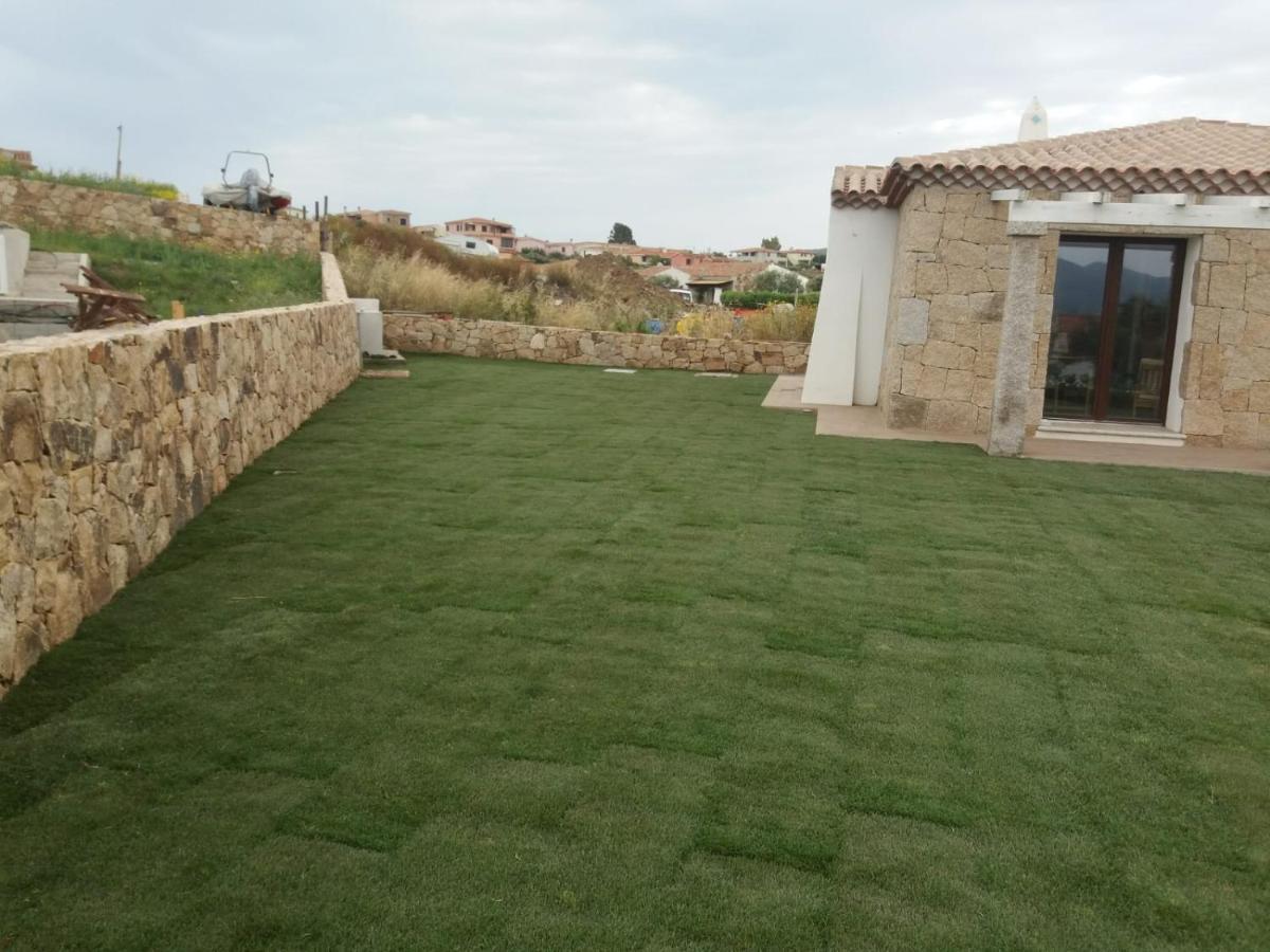 Villa Indipendente Al Mare Budoni Tanaunella Exterior foto